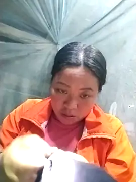 Snapshot of AlilaK2 chatting on February 22, 1:07 am AlilaK2 online show from February 22, 1:07 am