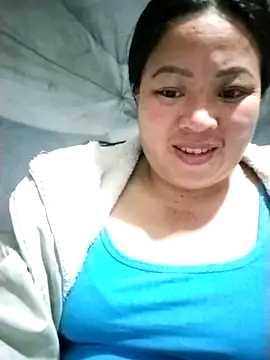 Snapshot of AlilaK2 chatting on February 22, 1:09 pm AlilaK2 online show from February 22, 1:09 pm