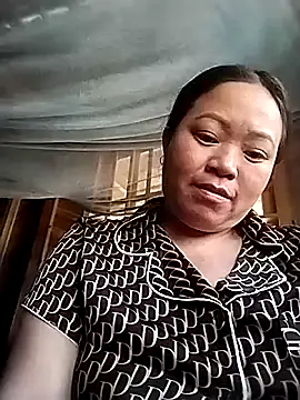 Snapshot of AlilaK2 chatting on February 27, 5:18 am AlilaK2 online show from February 27, 5:18 am