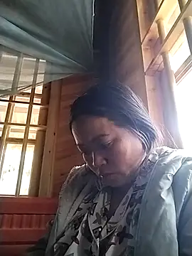 Snapshot of AlilaK2 chatting on March 4, 6:52 am AlilaK2 online show from March 4, 6:52 am