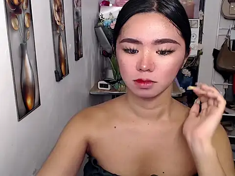 voganmarie online show from July 5, 3:34 am