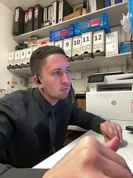 dirtyanal23 online show from April 10, 6:56 pm