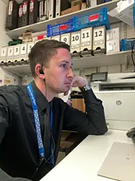 dirtyanal23 online show from April 18, 6:45 pm