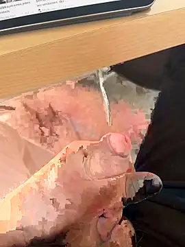 hannes256102 online show from March 22, 9:45 am