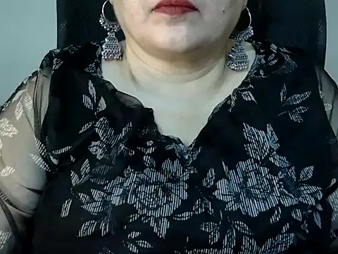 Snapshot of Soniya_Sha chatting on March 1, 5:48 pm Soniya Sha online show from March 1, 5:48 pm