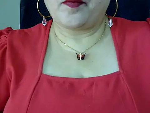 Snapshot of Soniya_Sha chatting on April 12, 7:35 am Soniya Sha online show from April 12, 7:35 am