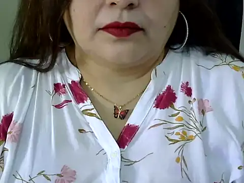 Snapshot of Soniya_Sha chatting on April 14, 8:42 am Soniya Sha online show from April 14, 8:42 am
