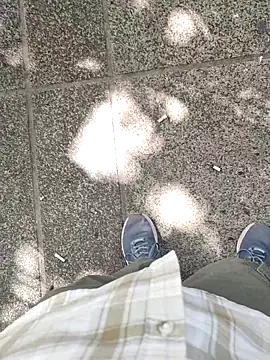 boyfromMum bai online show from April 10, 9:47 am