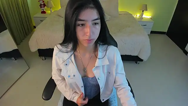 Snapshot of Celeste_Rous__ chatting on January 6, 12:20 pm Celeste Rous online show from January 6, 12:20 pm