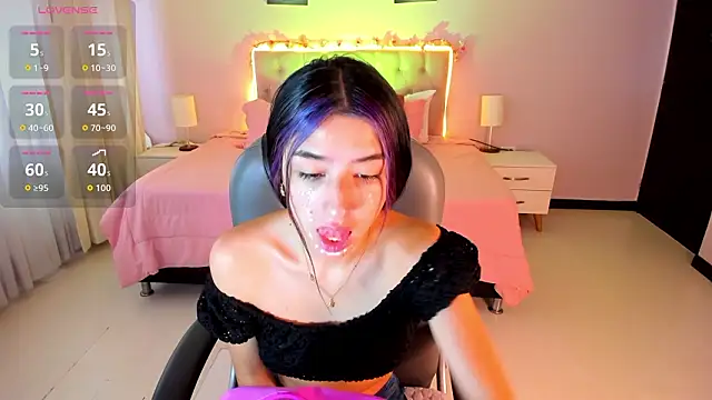 Celeste Rous   online show from March 18, 12:41 pm