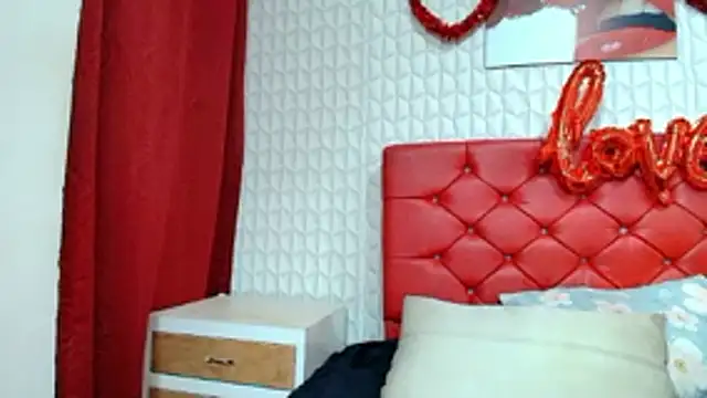 Elizabetth Roman online show from March 21, 8:23 pm