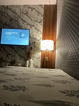 sissyhoney10 online show from March 27, 7:46 pm