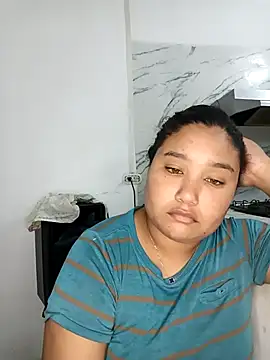 Snapshot of VaneandRossy chatting on February 18, 4:19 am VaneandRossy online show from February 18, 4:19 am