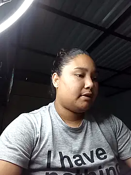 Snapshot of VaneandRossy chatting on February 20, 3:34 pm VaneandRossy online show from February 20, 3:34 pm