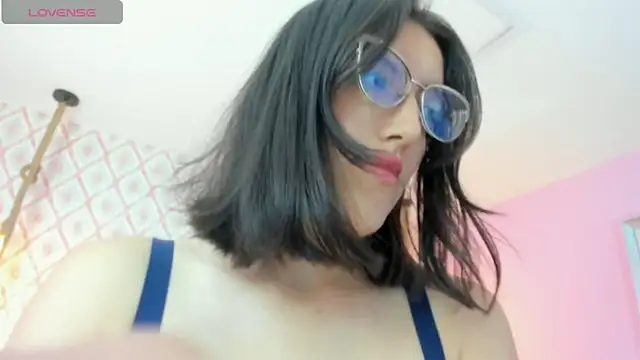 VENUSGREYS1 online show from February 13, 12:23 pm