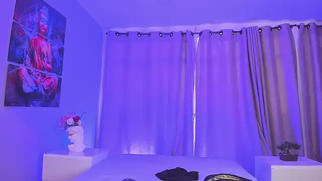 Amy Parkker online show from February 7, 1:04 pm