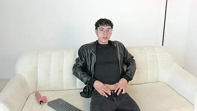 LittleMya  online show from January 31, 8:07 pm