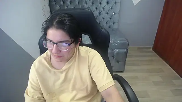 eva smit t online show from February 22, 2:26 pm