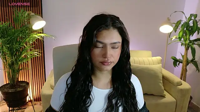 victoria   moon online show from February 23, 1:08 pm