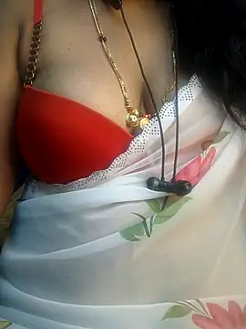 Preeti345 online show from April 25, 3:31 pm