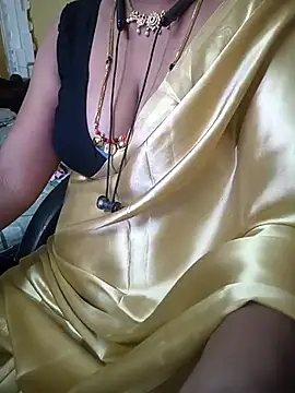 Preeti345 online show from May 29, 9:07 am