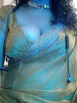Preeti345 online show from July 9, 5:55 am
