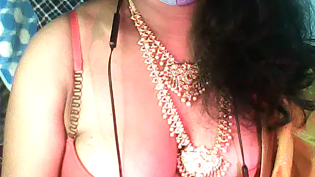 Preeti345 online show from July 10, 5:56 am