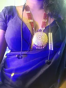 Preeti345 online show from July 28, 4:50 pm