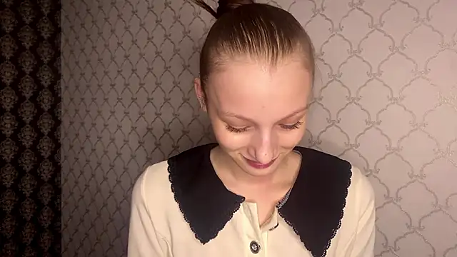 Cleonoth2o online show from March 10, 6:02 pm