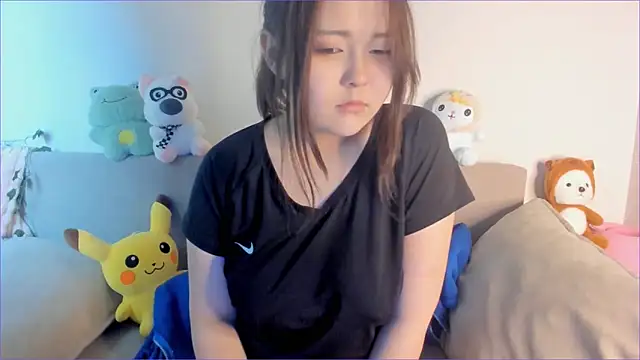 minji snow online show from February 4, 1:06 pm