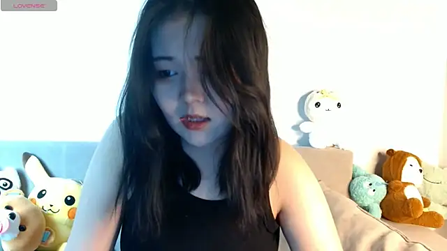 minji snow online show from March 27, 1:00 pm