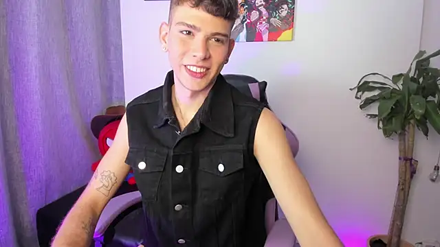 Jasson    online show from June 22, 2:36 pm