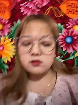 Snapshot of Samsam-006 chatting on March 6, 2:02 pm Samsam-006 online show from March 6, 2:02 pm
