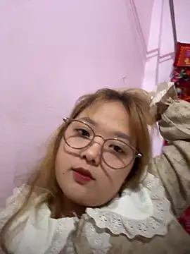 Snapshot of Samsam-006 chatting on March 10, 12:54 pm Samsam-006 online show from March 10, 12:54 pm