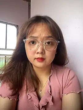 Snapshot of Samsam-006 chatting on April 4, 10:24 am Samsam-006 online show from April 4, 10:24 am