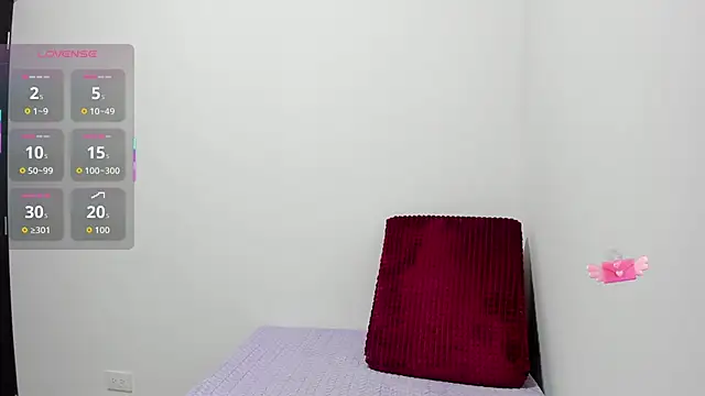 Snapshot of allysonn31 chatting on December 16, 9:25 am allysonn31 online show from December 16, 9:25 am