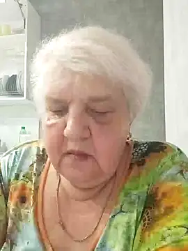 Snapshot of HapinessLovee chatting on May 21, 4:47 pm HapinessLovee online show from May 21, 4:47 pm
