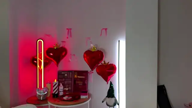 KittySasha online show from February 14, 4:15 pm