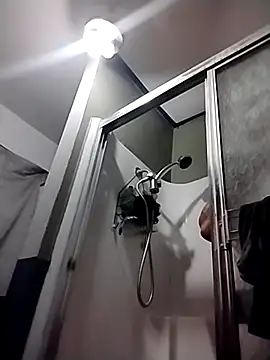 Mykfhunter84 online show from June 26, 4:17 am