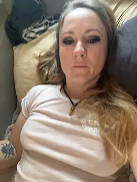 alluringpixie online show from March 5, 2:57 pm