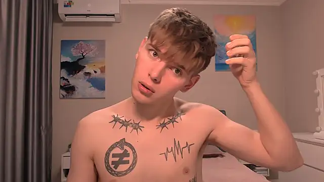 Fredd Xanders online show from December 15, 11:20 pm