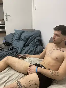 squty online show from January 18, 12:47 am