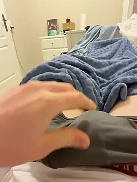 Snapshot of angei094 chatting on February 19, 6:04 pm angei094 online show from February 19, 6:04 pm