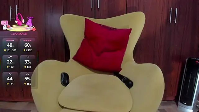 carly grasso online show from December 14, 11:37 am