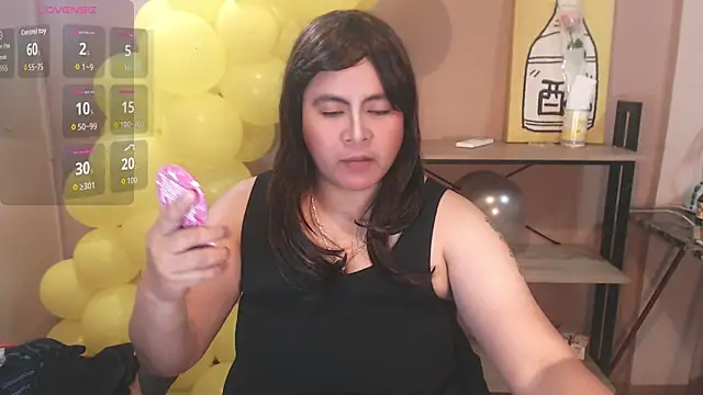 Snapshot of Pussy_overload chatting on February 18, 4:25 pm Pussy overload online show from February 18, 4:25 pm