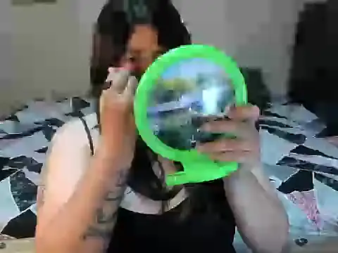 Pussy overload online show from March 25, 2:17 am