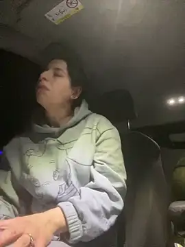 coupledeea online show from January 17, 7:17 pm