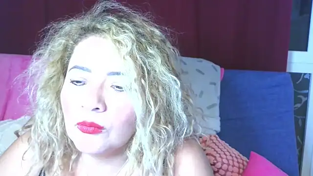 mariajosebarrazaa online show from April 8, 9:04 pm