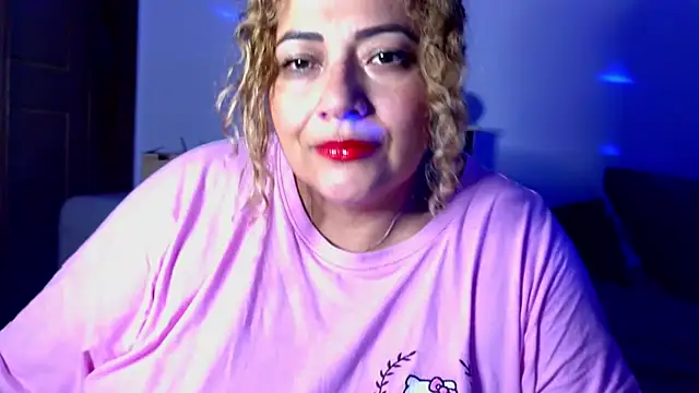 Snapshot of mariajosebarrazaa chatting on July 5, 8:49 pm mariajosebarrazaa online show from July 5, 8:49 pm