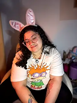 VanesssaMilf  online show from April 4, 6:44 am